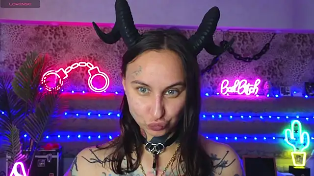 Cool_Freak_n Live XXX chat
