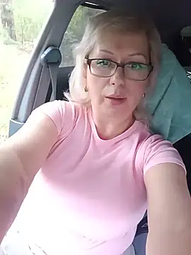 Czat XXX na żywo – EmilyFanks