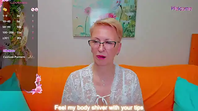 iamyourdream89n Live XXX chat