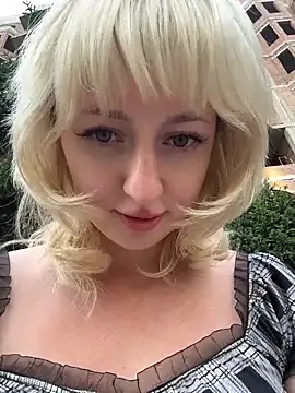 RonnieKiss' Webcam Show