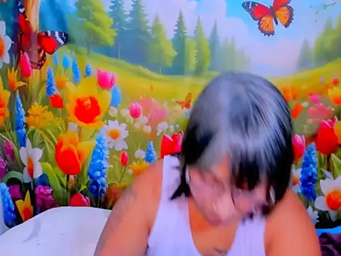 Chatroom XXX en direct de indianroxy