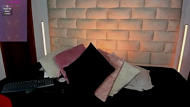 دردشة HollyGrey_ الجنسية المباشرة
