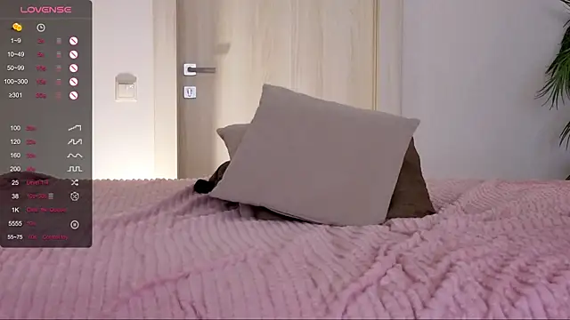 BlushingAngelita 现场XXX聊天