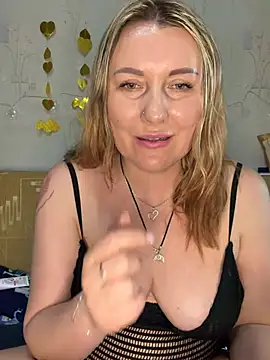 Katti_Kissa's Live XXX Chat