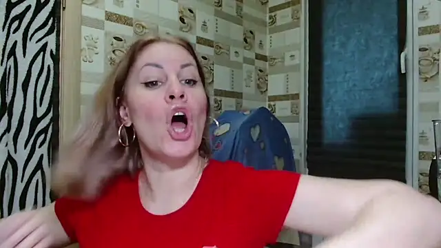 TherestlessKittyn Webbikameraesitys