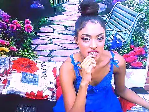 IndianPretty14u2Luv live XXX chat