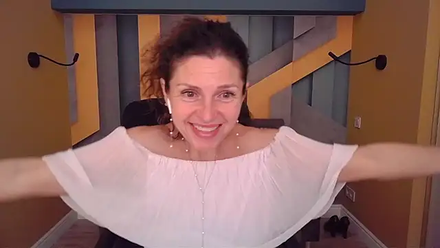 EllaLong Chat XXX live