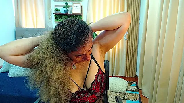 Czat XXX na żywo – sasi_luna