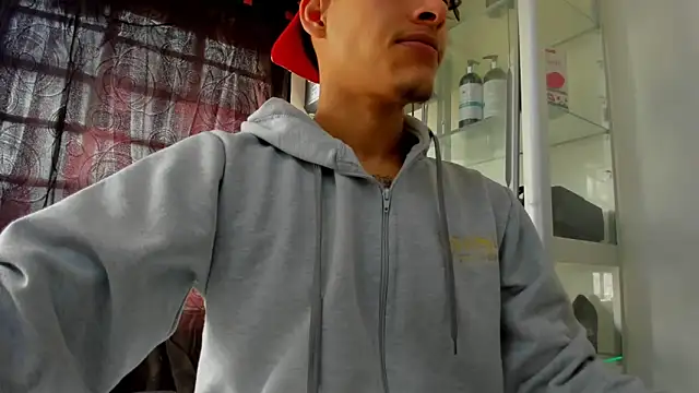 MaxStar26 Webcam show