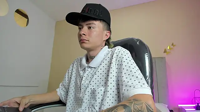 Chat +18 de Nascary_Fox ao vivo
