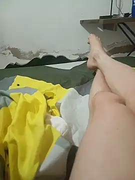 Andy_Roses Adlı Modelin Canlı XXX Sohbeti