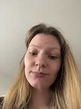 MaryHiggins' Live XXX Chat