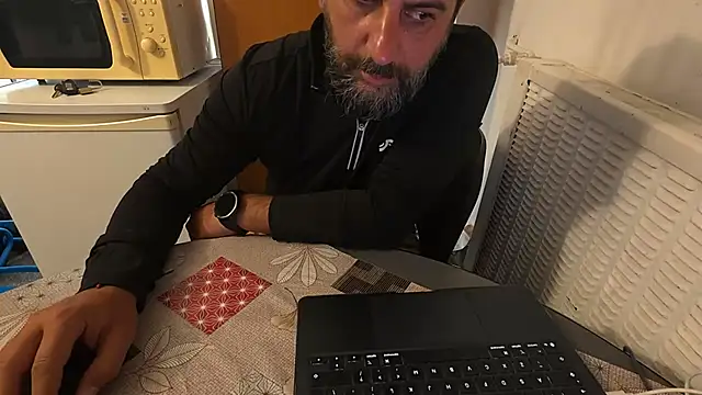 TARKAN1 live XXX chat