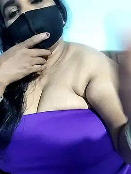 Honey_rose_ 即時 XXX 聊天