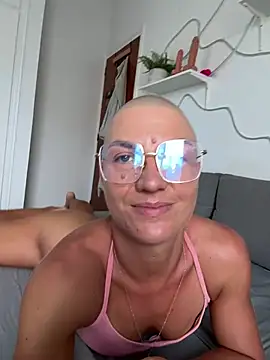 Show modela PaulinaSchubert1 na web-kameri