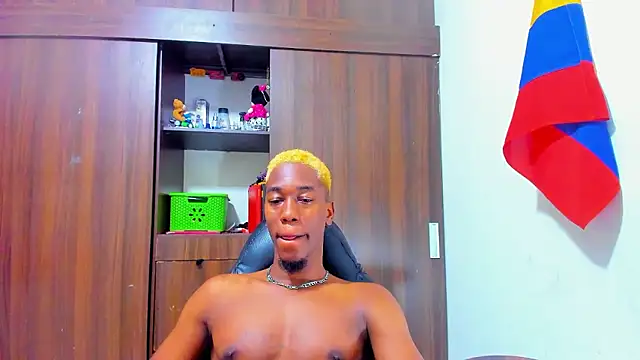 Chat XXX en directo de Dreamastercum_