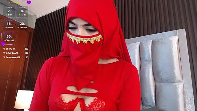 Zahra_milks Show in webcam