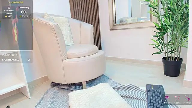 alessia_moon1 在線直播表演