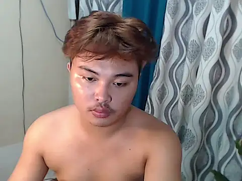 urasianjohnny Webcam Show