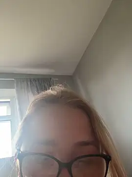 miaflowerxx Webcam Show