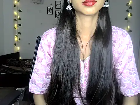 Show de SIKSHA_SINGH na webcam