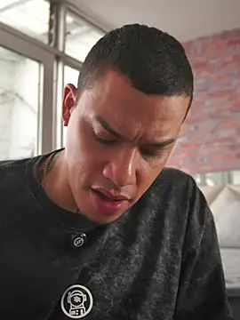 Chat XXX Live AlphaMasterXxx