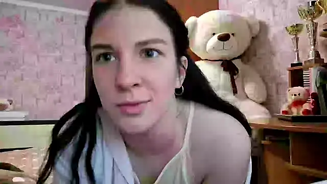 MoroseViki live XXX chat