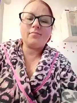 Онлайн чат XXX Lilia4joy