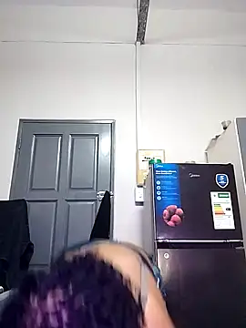 Chat +18 de Sexyroseytitz_00 ao vivo