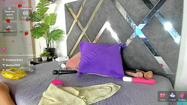 erika_222's Live XXX Chat