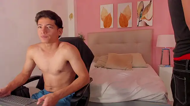 Alejo-and-Thiago élő XXX-chatje