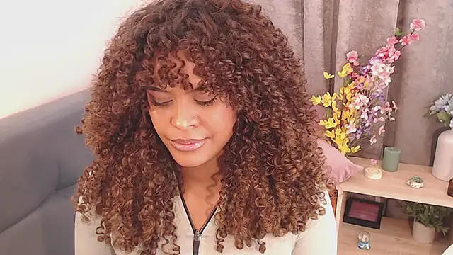 دردشة Amelia_bss الجنسية المباشرة