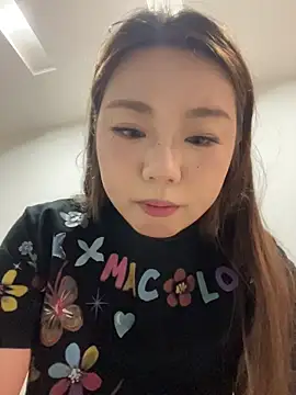 DAHLiA95 现场XXX聊天
