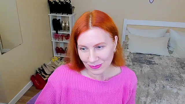 FoxySophia Adlı Modelin Canlı XXX Sohbeti