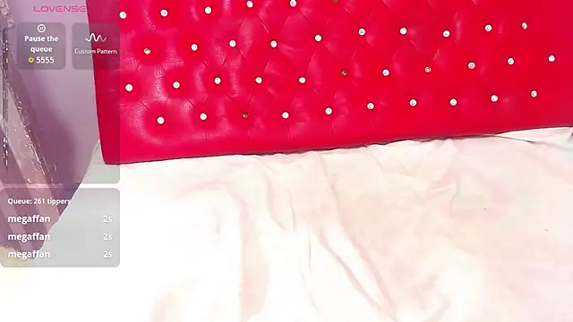 wonderfuldiana live XXX chat