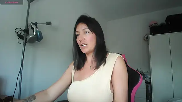 Yulian_Milf – Live XXX-chat