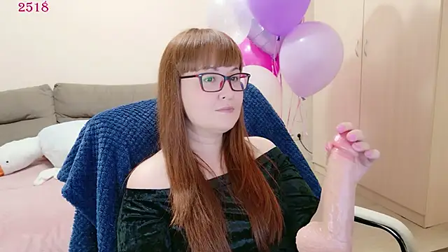 BIGbootyFOXX: онлайн-секс-чат