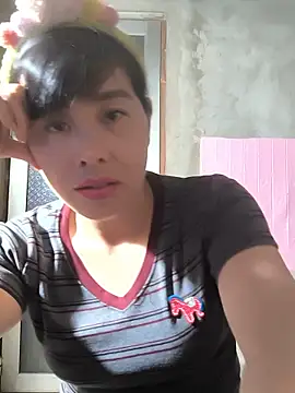 juicy-milu Show Webcam