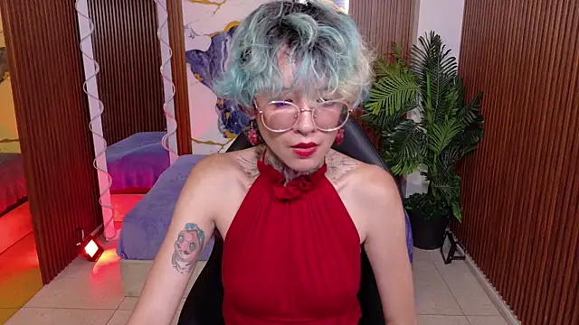 Lyra_tay Chat XXX in diretta