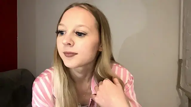 Webkamerová show AilenePewo