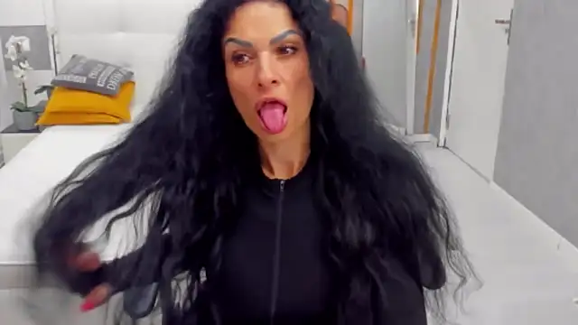 MarbellaRyder's Webcam Show