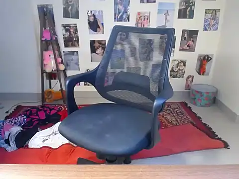 Živý XXX chat Loving_whisky
