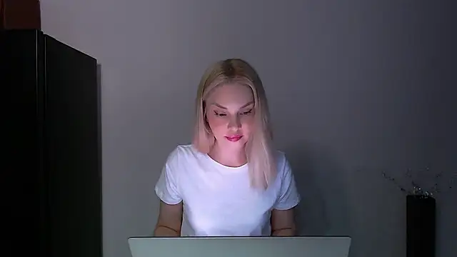 Sala de chat ao vivo de Lia_noo_regrets