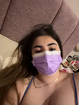 AnnieCartier Chat XXX in diretta