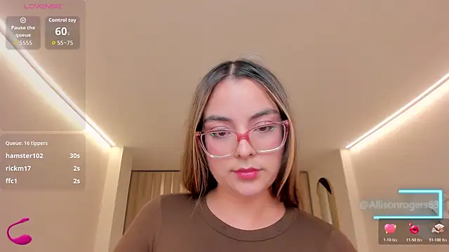 AllisonRogersX Adlı Modelin Canlı XXX Sohbeti