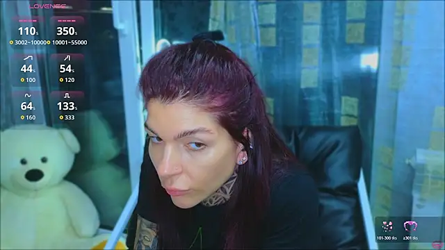 แชท XXX สดของ tattooedBabyy