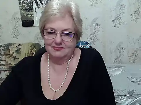 Renata62011 live XXX chat