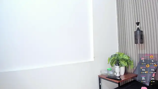 ScarletDollxxx – Live XXX-chat