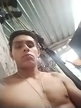 Show modela Lujo560 na web-kameri
