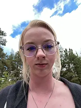 LinaLeana Live XXX Chat